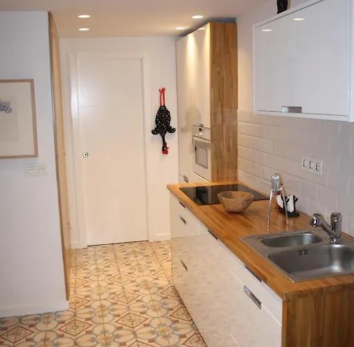 Casa Rehabilitada En Casco Historico Santiago de Compostela